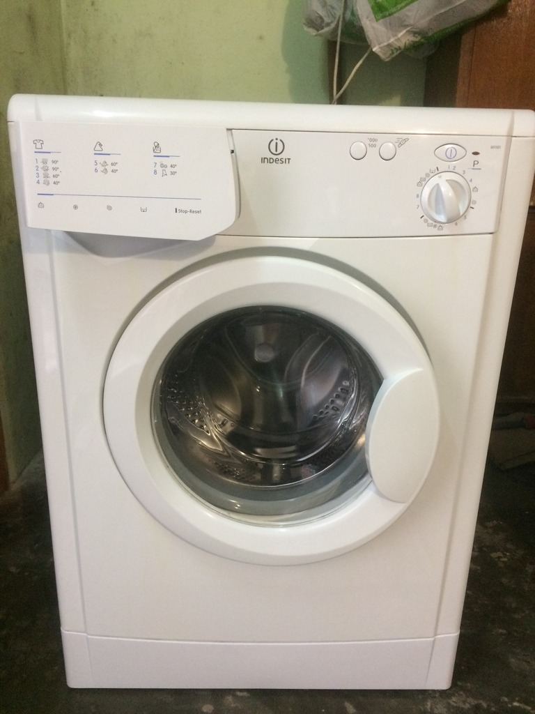 Стиральная машина Indesit WI 81